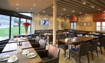 Hotel du Chateau et Spa Carita