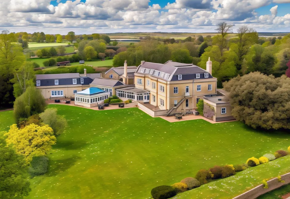 The Coach House - Housity
