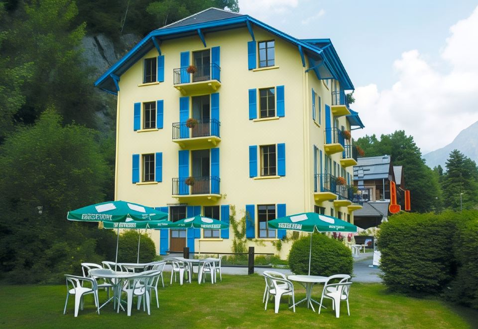 hotel overview picture