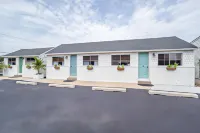 Ocean Glass Inn Hotels in Сассекс