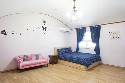 Taean Kkotji Lighthouse Pension Hotels near Kkotji Beach