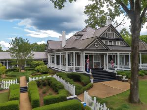 Hogan House at Rose Hill B&B