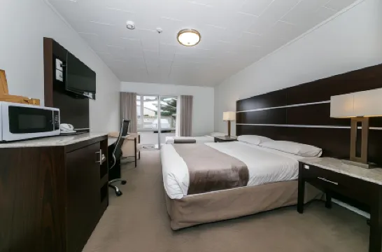 Airport Gateway Hotel