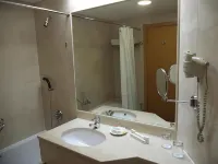 Grand Continental Hotel Hotels in Abu Dhabi