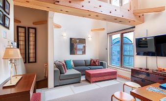 Gondola Chalet by H2 Life - Housity