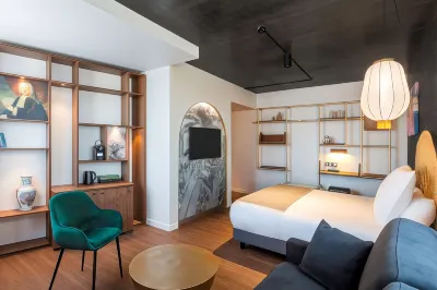 Aiden by Best Western @ Lorient Centre Hotel dekat Parc des Expositions