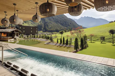 Alpine Luxury Spa Resort Schwarzenstein Hotel in zona Despar Pircher