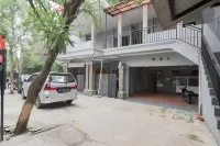 RedDoorz Near Exit Toll Pasteur 4 Hotels in Sukajadi