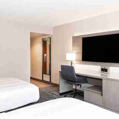 Pittsburgh Airport Marriott Rooms