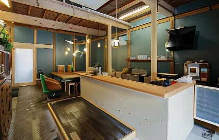 Fukuoka Guesthouse Hive