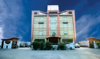 Hotel Comfort Inn Bl Hotels in Bareilly