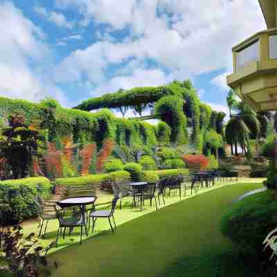 Citi Garden Suites Hotel Exterior