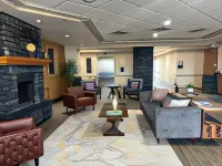 Ramada by Wyndham Estevan - parking