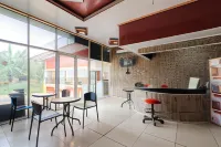 My Home2 Mall Ciputra Cibubur RedPartner Hotel di Jatisampurna