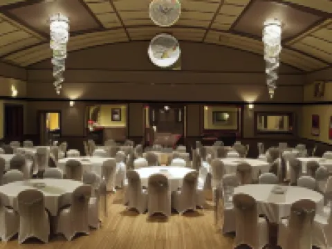 The Raven Hotel Hôtels à : Corby