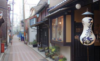 4. NAGOMI-R..