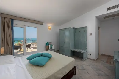 Hotel Riviera Hotels near Spiaggia di Macari