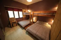Stitches House - Pensionat