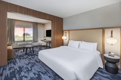 Fairfield Inn & Suites Houston Memorial City Area Hotels in Harris County