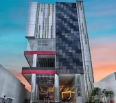 Grand Metro Hotel Tasikmalaya Hotel dekat Masjid Al Huda Cikalang Pasantren