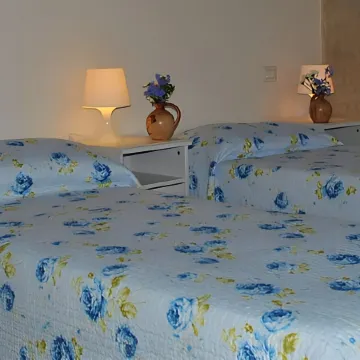 5 minutes from the sea, panoramic terrace. the pomegranate borgocasalcristiana