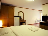 The Residence Hotel Hotels near Rumpaeng Temple