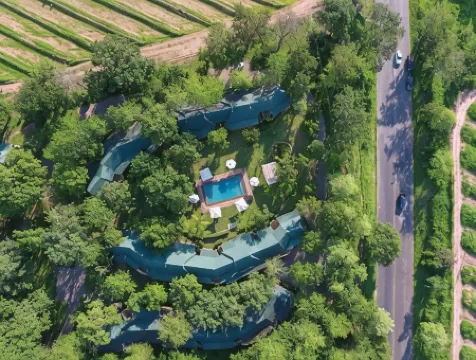 Perry's Bridge Hollow Boutique Hotel