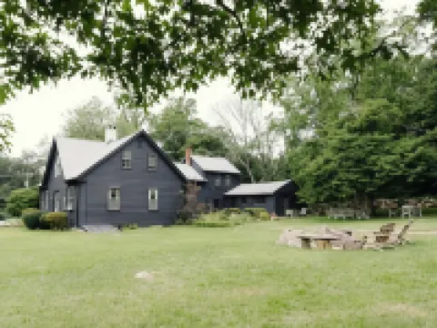 Eileen of Mystic Hotels in Groton