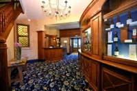 Hostellerie Saint Pierre Hotels in Val-de-Reuil