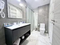 Feeling Home Suites&Rooms - Pensions