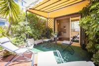 InternoUno Deluxe Отели в г. Номентано