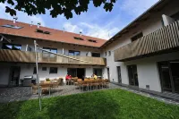 호텔 U 트리 볼루  호텔