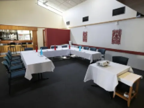 โรงแรมเอเมอรัลด์ เซ็นทรัล โรงแรมในเอเมอรัลด์