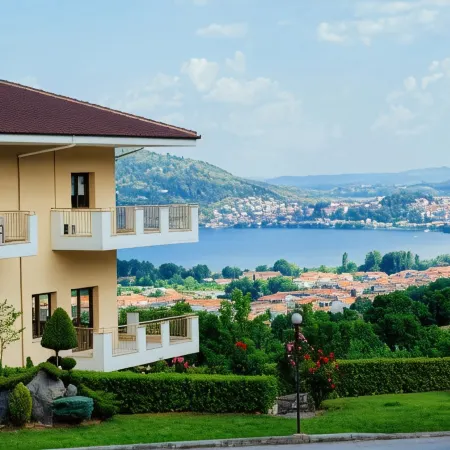 Enastron View Hotel