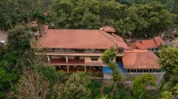 Kingmaker's Plantation with River Stream Hotels in Kodagu