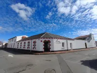 Le Manoir de l'antiquité Hotels in Challans