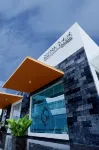 Sutan Raja Hotel & Convention Palu Hotel dekat Mawar Merah Kost