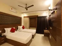Laimar Suites Hotels near CUSAT