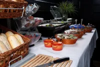Hotel la Reine Hotels in Veldhoven