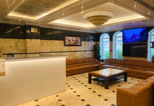 알 자지라 호텔