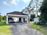 A'FAMOSA Pool Villa by S&T Homez  호텔