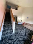 Woodland Inn & Suites - Motels