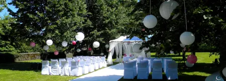 Château de Bossey Отели в г. Шаван-де-Божи