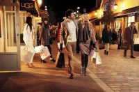 123Home - Suite & Spa XL Hotels in Montevrain