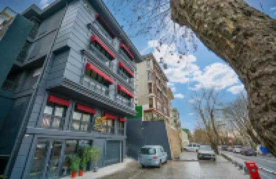 216 Bosphorus Suite Hoteles cerca de Torre de la Doncella