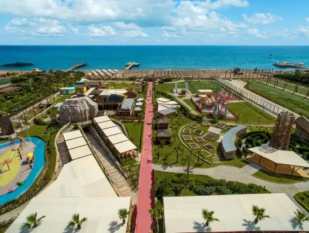 Aska Lara Resort & Spa Hotel