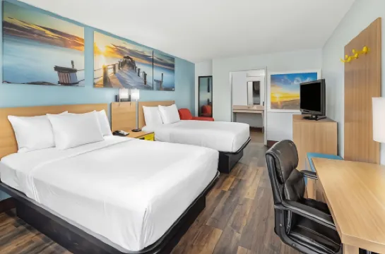 Days Inn by Wyndham Pensacola I-10