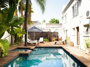 Village Ridge Boutique Stays