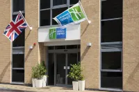 Holiday Inn Express London - Watford Junction Các khách sạn ở 