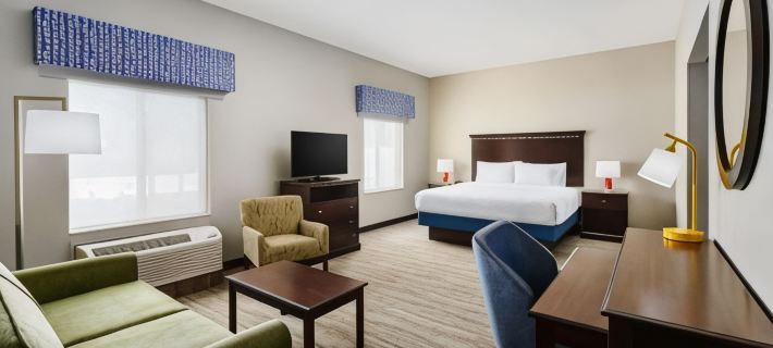 Hampton Inn & Suites by Hilton West Sacramento Hotels in Yolo County